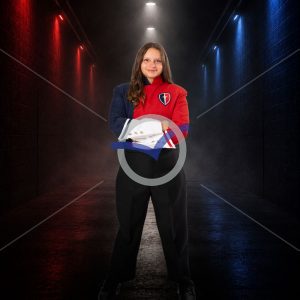 Ava Thurmond - Tunnel - Pose 3