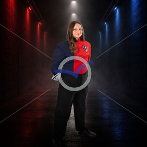 Ava Thurmond - Tunnel - Pose 4