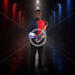 Elija Sanni - Tunnel - Pose 5