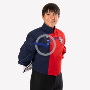 Eric Hernandez Cardona - Solid White Close - Pose 4