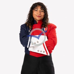 Illiana Martinez - Solid White Close - Pose 3
