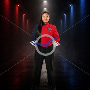 Lexi Buenaventura - Tunnel - Pose 2