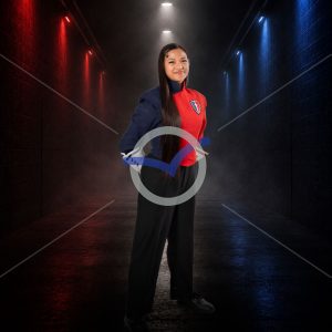Lexi Buenaventura - Tunnel - Pose 4