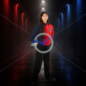 Mia Valle - Tunnel - Pose 4