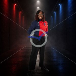 Whitney Miodede - Tunnel - Pose 4